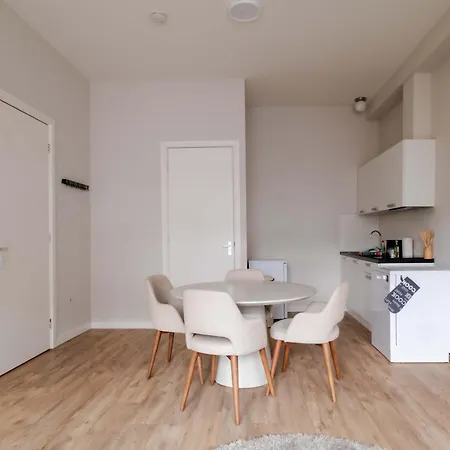 Modern & Comfortable 1-bedroom Flat * Rotterdam