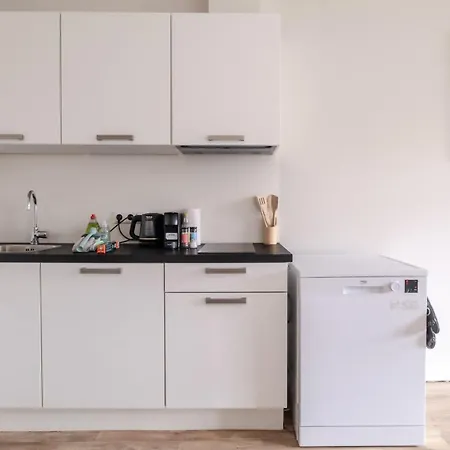 Modern & Comfortable 1-bedroom Flat Apartment